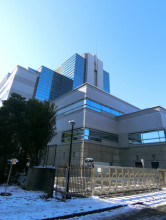 日本経済新聞社南砂別館の外観