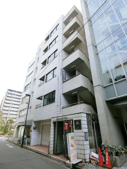 Dai-2 Sujino Building Exterior