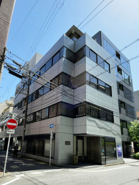 第一住建裁判所前ビル
