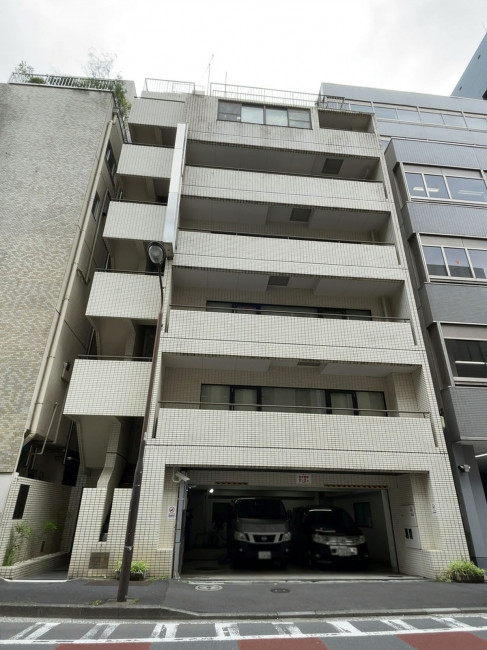 麹町保坂ビル