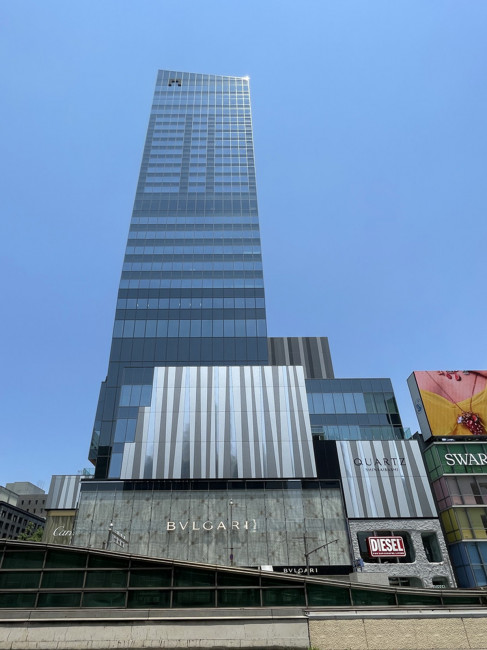 クオーツ心斎橋