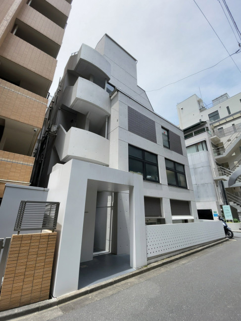 THE HUB赤坂