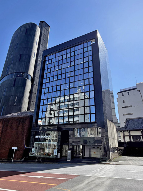 Totsu Biz Azabudai