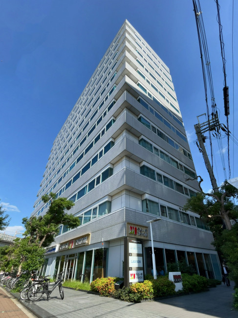 LUCID SQUARE SHIN-OSAKA