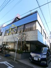 イースト常盤松ビルの外観