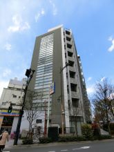 Yusen Higashi-nihonbashieki-mae Building Exterior