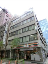 Yaesu Asahi Building Exterior