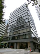 Ryumeikan Honten Building Exterior