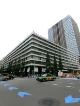 Shin-Tokyo Building Exterior