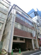 川西ビルの外観