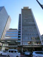 JR Tokyu Meguro Building Exterior3