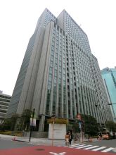 Ginza Mitsui Building Exterior1