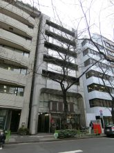 八重洲カトウビルの外観