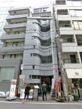 Mochizuki Building Exterior