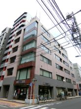 小松和東上野ビルの外観