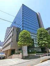 中央ビルの外観