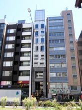 Aoyama City Building Exterior