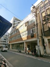 RE-KNOW Higashi-Nihonba… Exterior