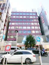 新宿高野ビルの外観