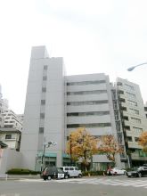 Shinjuku-Gyoen Annex Building Exterior
