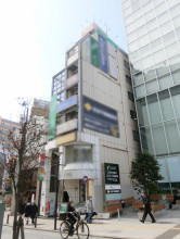 自由が丘ミドリビルの外観