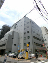 +SHIFT MITAの外観