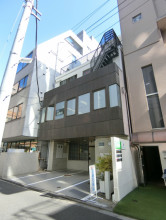 神田和泉町ビルの外観