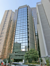東京建物梅田ビルの外観