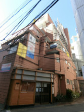 クランツ南新宿の外観