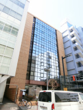 新横浜IKビルの外観