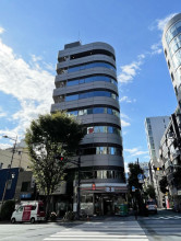 THE CROSS 日本橋人形町の外観