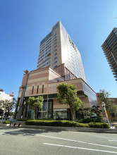 神戸情報文化ビルの外観