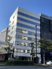 Wビルディング天神の外観