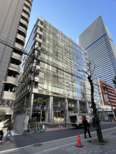 京阪堂島ビルの外観