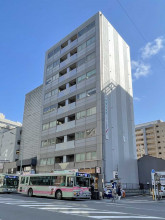 四条平野ビルの外観