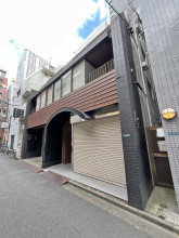 窪田ビルの外観