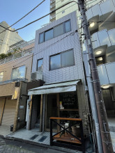 赤坂鈴木ビルの外観