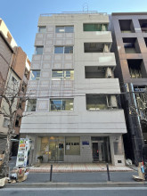 一番町村上ビルの外観