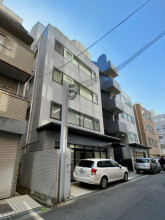 新堂新大阪ビルの外観