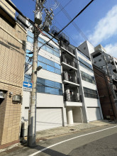 アクシア下山手通の外観