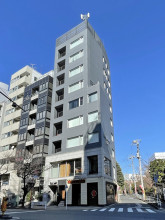 Barbizon22の外観
