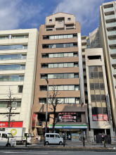 大和屋ビルの外観