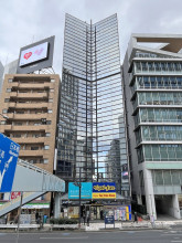 丸八青山ビルの外観
