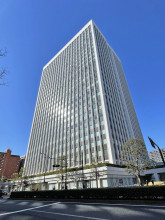 三田国際ビルの外観