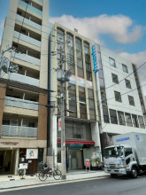 船場エクローズビルの外観