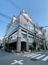 成宝ビルの外観