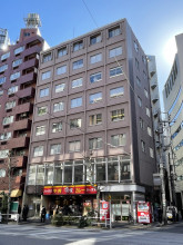 西山ビルの外観