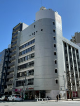 早川トナカイビルの外観