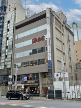 六本木トリニティビルの外観