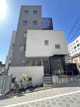 メグロハウスの外観